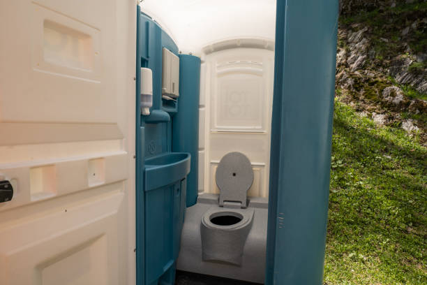 Best Emergency porta potty rental  in Poynette, WI
